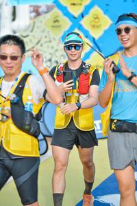 BIB: 
                            <button type="button" onclick="openModal(22764561)" class="btn btn-primary btn-sm float-right btn-popup" data-toggle="modal" data-target=".modal-high-quality">
                        <i class="fas fa-shopping-cart"></i> Add to Cart
                    </button>
                                            <button type="button" onclick="isThisMe(22764561, true)" class="btn btn-success btn-sm float-right btn-popup btn-isme hidden" data-toggle="tooltip" data-placement="bottom" title="นี่คือรูปของคุณใช่ไหม คลิกที่นี่เพื่อเอาเข้าอัลบั้ม">
                        <i class="fas fa-plus"></i> Add to album
                    </button>
                    <button type="button" onclick="isThisMe(22764561, false)" class="btn btn-warning btn-sm float-right btn-popup btn-isnotme hidden">
                        <i class="fas fa-ban"></i> Remove from album
                    </button>